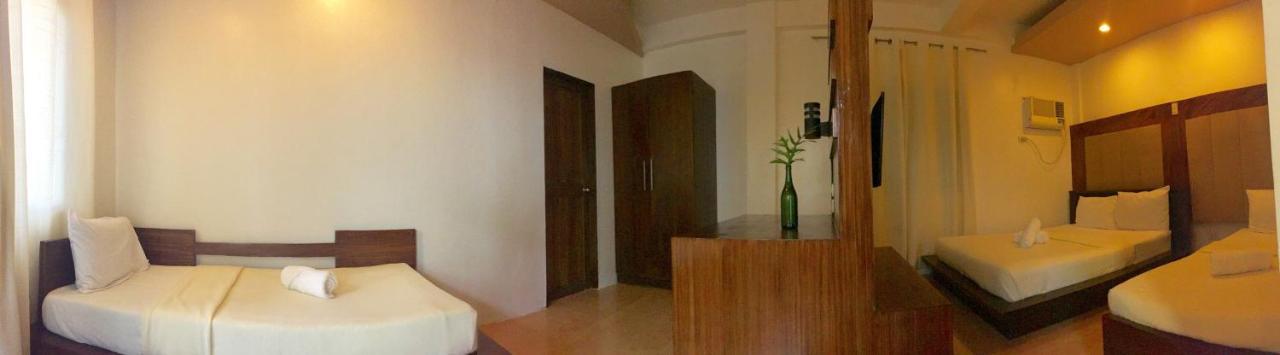Seabird International Resort Balabag  Bagian luar foto