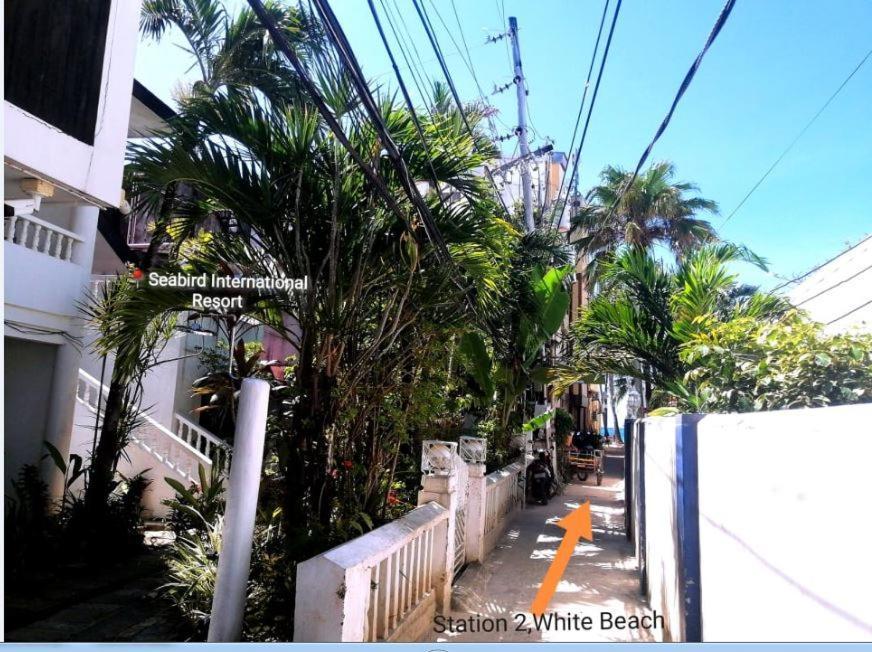 Seabird International Resort Balabag  Bagian luar foto