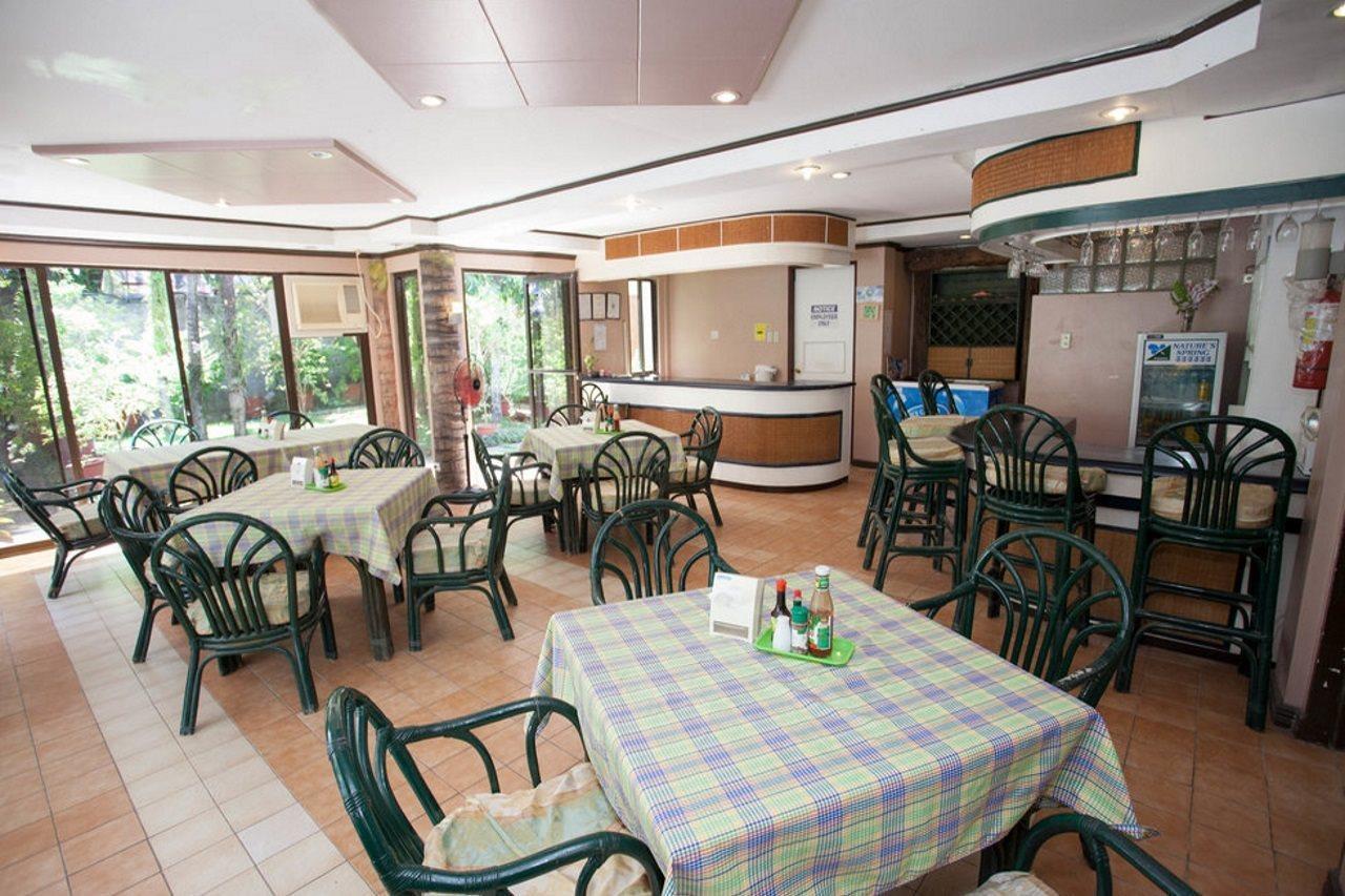 Seabird International Resort Balabag  Bagian luar foto