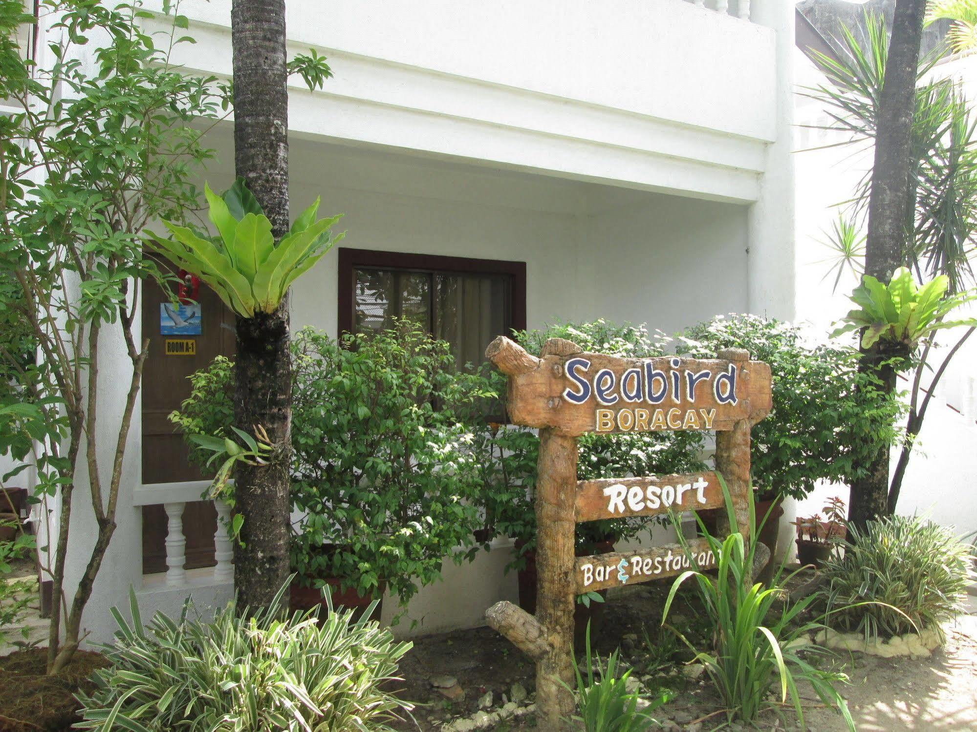 Seabird International Resort Balabag  Bagian luar foto